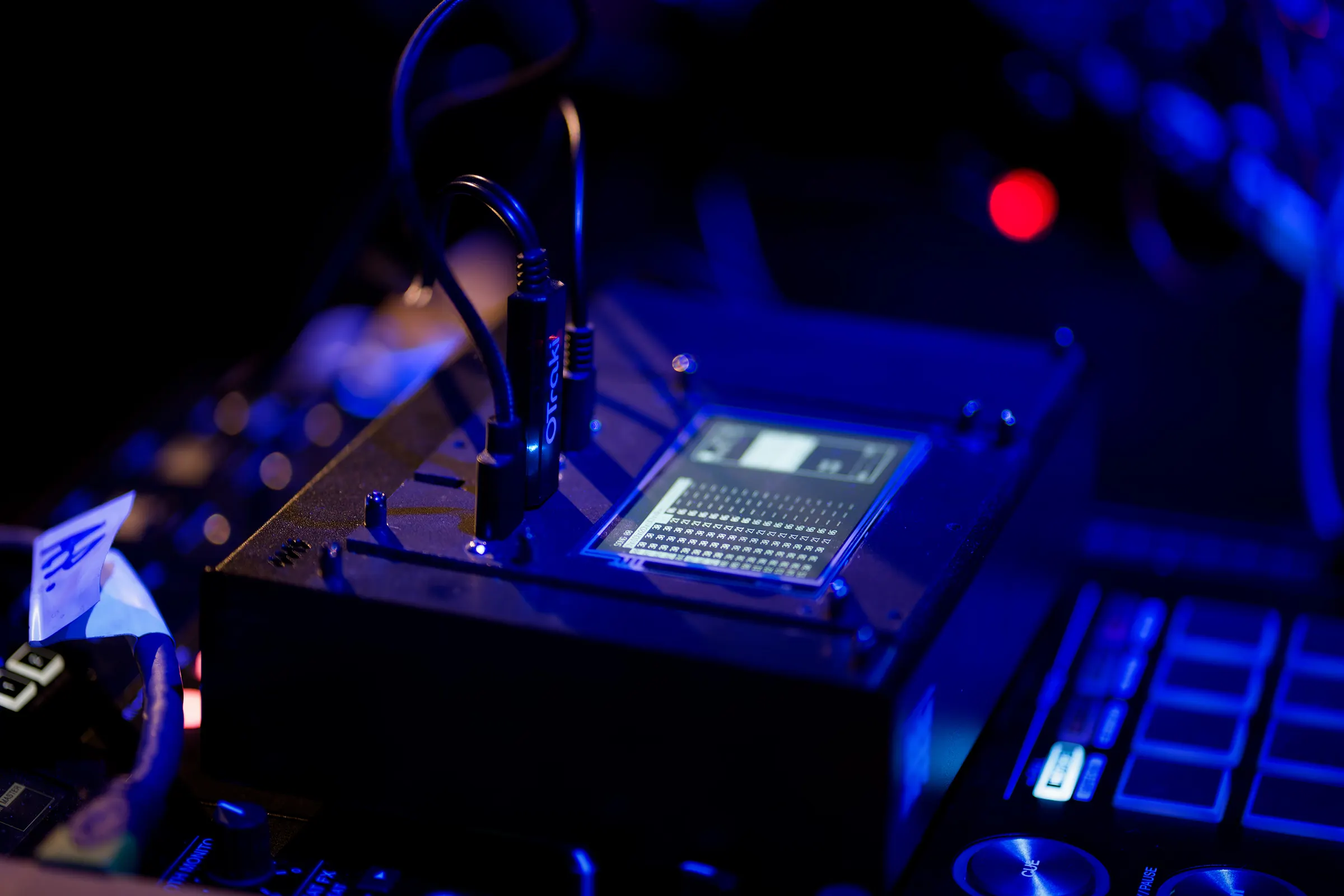 Photograph of miditracker used at Blender Conference 2024